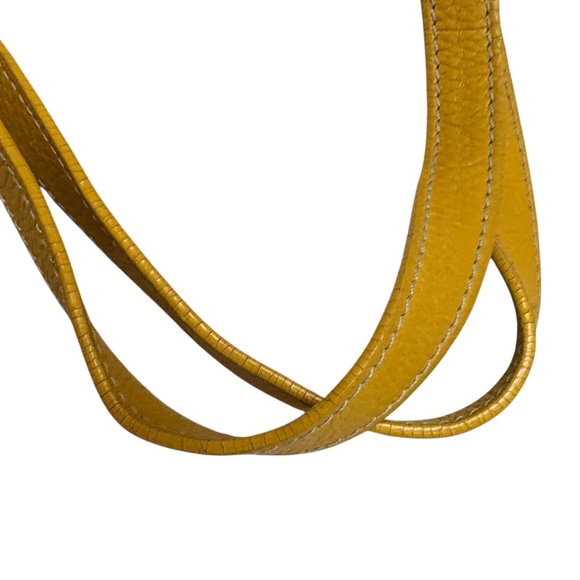 Prada yellow leather should bag authentic - Picture 6 of 16